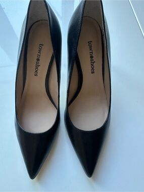 Elegant Black Pointed Toe Stiletto Heels